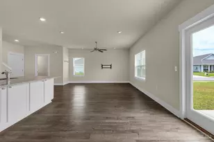 5865 Danbury Blvd, Pace, FL 32571 - Photo 6