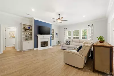5665 Oak Haven Ln, Gulf Breeze, FL 32563 - Photo 10