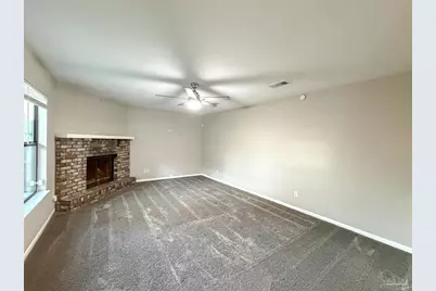 2301 W Michigan Ave #8, Pensacola, FL 32526 - Photo 2