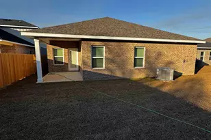 8057 Fir Tree Dr, Milton, FL 32583 - Photo 20