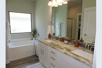 8823 Airway Dr, Pensacola, FL 32514 - Photo 14