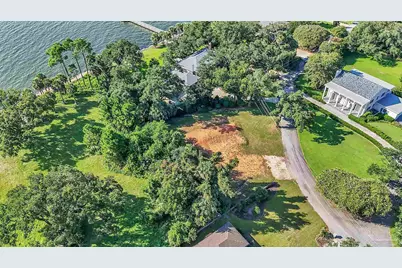 1055 Harbourview Cir, Pensacola, FL 32507 - Photo 18