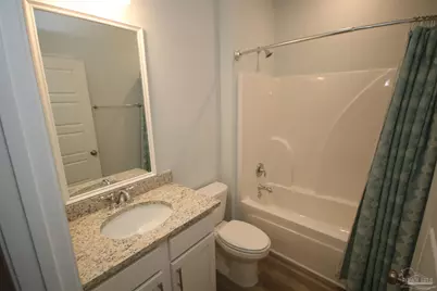 6565 Captiva Dr, Milton, FL 32570 - Photo 14