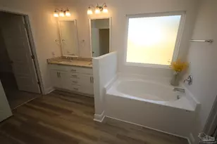 6565 Captiva Dr, Milton, FL 32570 - Photo 40