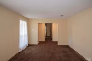 3525 Wimbledon Dr, Pensacola, FL 32503 - Photo 8