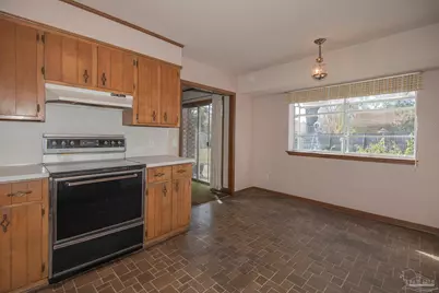 3525 Wimbledon Dr, Pensacola, FL 32503 - Photo 10