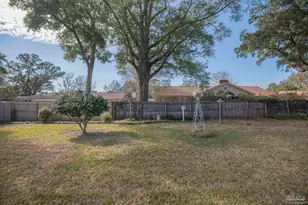 3525 Wimbledon Dr, Pensacola, FL 32503 - Photo 40