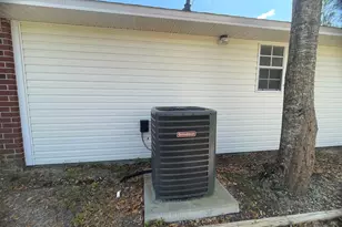 6831 Community Dr, Pensacola, FL 32526 - Photo 26