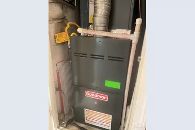 6831 Community Dr, Pensacola, FL 32526 - Photo 16