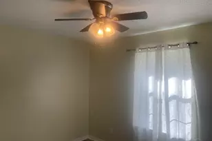 6831 Community Dr, Pensacola, FL 32526 - Photo 8