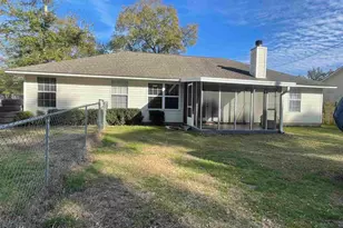 6831 Community Dr, Pensacola, FL 32526 - Photo 14