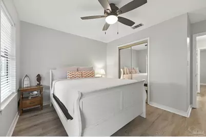 6913 Sea Shark Cir, Navarre, FL 32566 - Photo 52