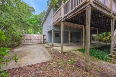 6913 Sea Shark Cir, Navarre, FL 32566 - Photo 16