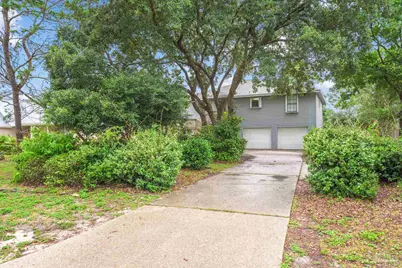 6913 Sea Shark Cir, Navarre, FL 32566 - Photo 4