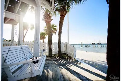 1444 Homeport Dr, Navarre Beach, FL 32566 - Photo 12