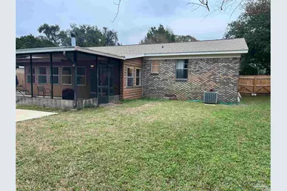 5517 Sun Valley Dr, Pensacola, FL 32505 - Photo 14