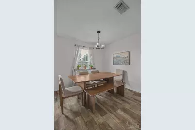 2285 Estate Cir, Navarre, FL 32566 - Photo 16