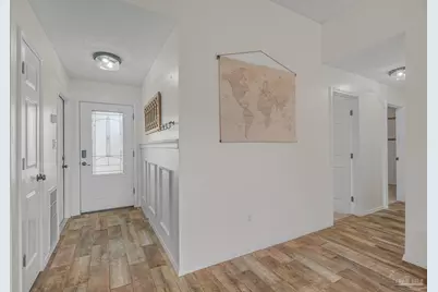 2285 Estate Cir, Navarre, FL 32566 - Photo 8