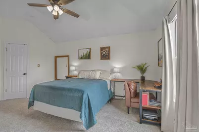 2285 Estate Cir, Navarre, FL 32566 - Photo 32