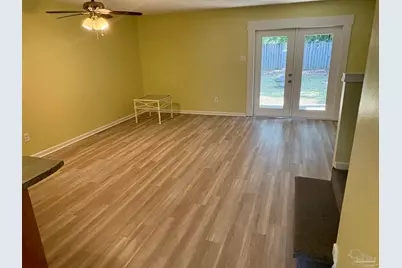 193 Burgess Rd, Pensacola, FL 32503 - Photo 2