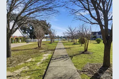 5684 Dunbar Cir, Milton, FL 32583 - Photo 44