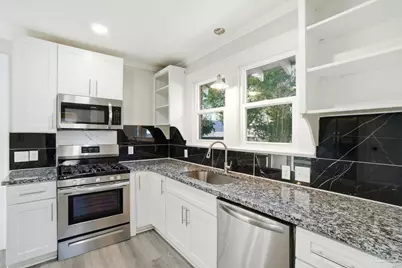 505 S 1st St, Pensacola, FL 32507 - Photo 14