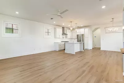 941 W Wright St, Pensacola, FL 32501 - Photo 6