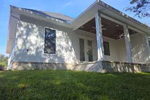 5806 Highland Lake Dr, Milton, FL 32583 - Photo 10