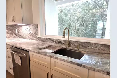 5806 Highland Lake Dr, Milton, FL 32583 - Photo 22