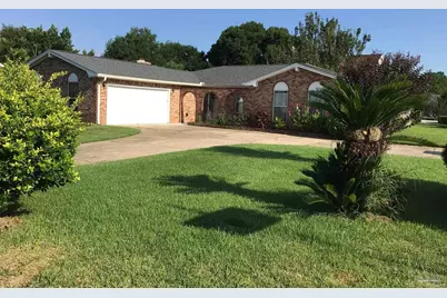 6852 Lake Joanne Dr, Pensacola, FL 32506 - Photo 4