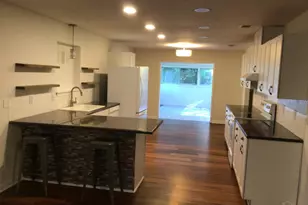 6852 Lake Joanne Dr, Pensacola, FL 32506 - Photo 12