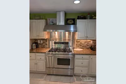 14 Sabine Dr, Pensacola Beach, FL 32561 - Photo 16