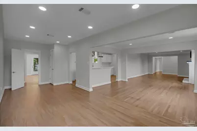 1301 W Lee St, Pensacola, FL 32501 - Photo 38