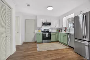 2768 Venetian Way, Gulf Breeze, FL 32563 - Photo 14