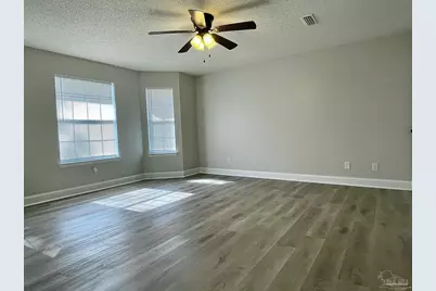 1033 Waterford Ln, Pensacola, FL 32514 - Photo 10