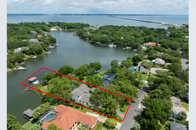 9 N Sunset Blvd, Gulf Breeze, FL 32561 - Photo 64