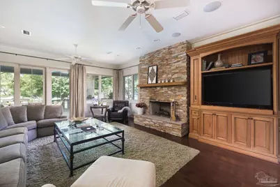 9 N Sunset Blvd, Gulf Breeze, FL 32561 - Photo 20