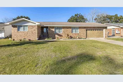 1308 E Hatton St, Pensacola, FL 32503 - Photo 2