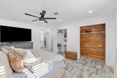 1308 E Hatton St, Pensacola, FL 32503 - Photo 12