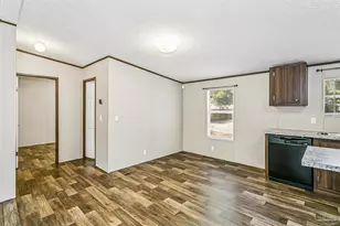 4343 Lindsey Ln, Pace, FL 32571 - Photo 8