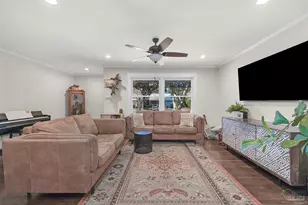 1800 Foulis Dr, Pensacola, FL 32503 - Photo 16