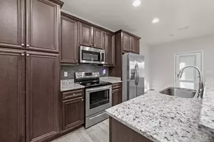 3514 Mossy Oak Villas Cir, Pensacola, FL 32514 - Photo 4