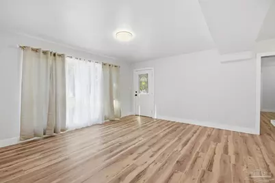 522 S Edgewood Cir, Pensacola, FL 32506 - Photo 4