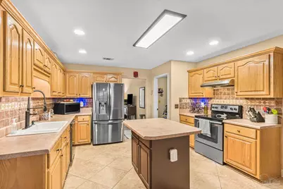 1089 Yellowstone Pass, Cantonment, FL 32533 - Photo 4