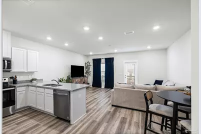 9487 Nature Creek Cir, Pensacola, FL 32526 - Photo 8