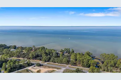 5632 E Bay Blvd, Gulf Breeze, FL 32563 - Photo 2