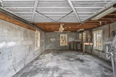 1920 N Spring St, Pensacola, FL 32501 - Photo 34