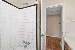 1920 N Spring St, Pensacola, FL 32501 - Photo 32