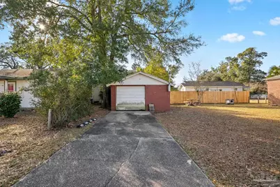 1920 N Spring St, Pensacola, FL 32501 - Photo 38