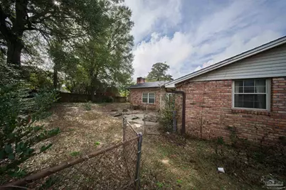 2031 Broyhill Ln, Pensacola, FL 32526 - Photo 18